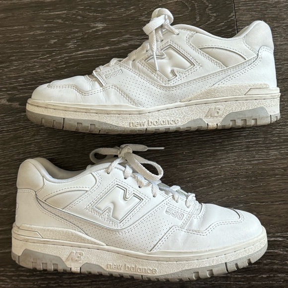 New Balance 550 - Picture 3 of 5